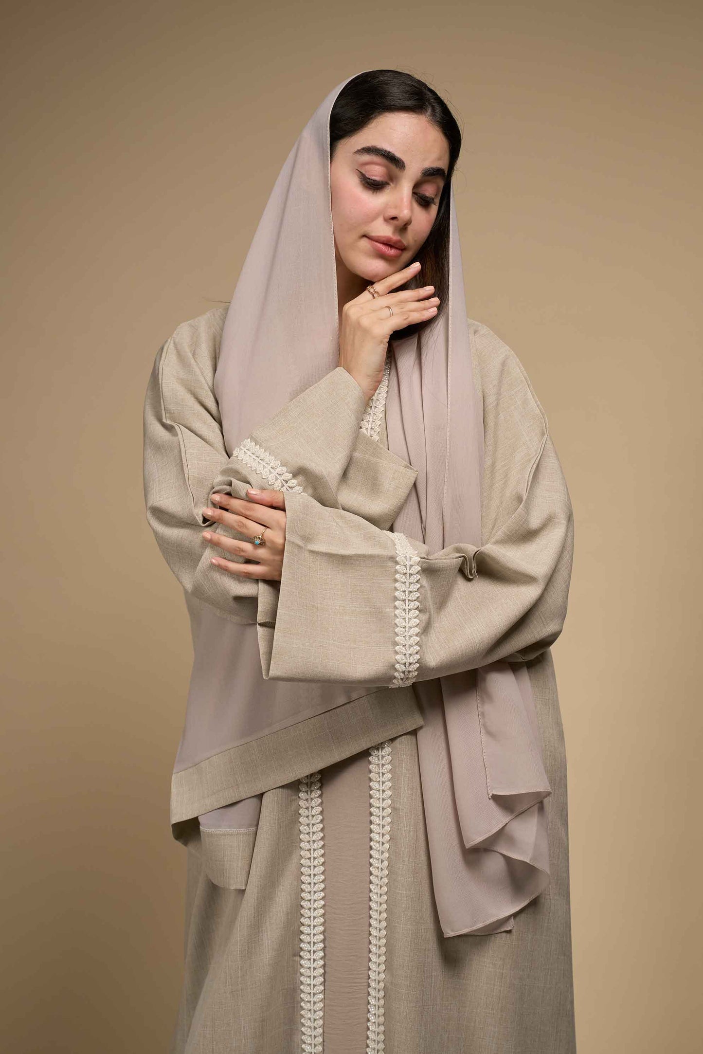 Soft Sand Linen Abaya