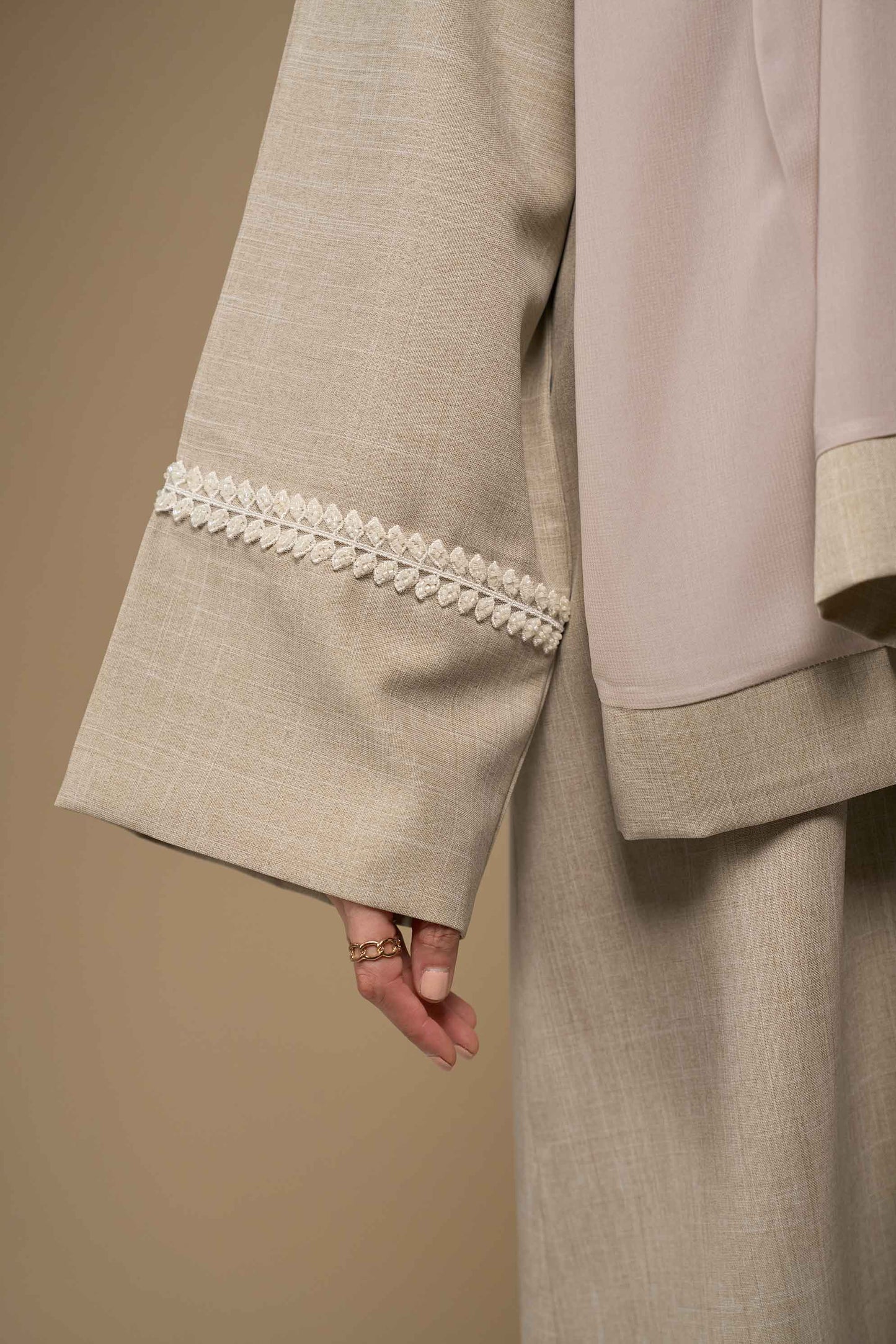 Soft Sand Linen Abaya