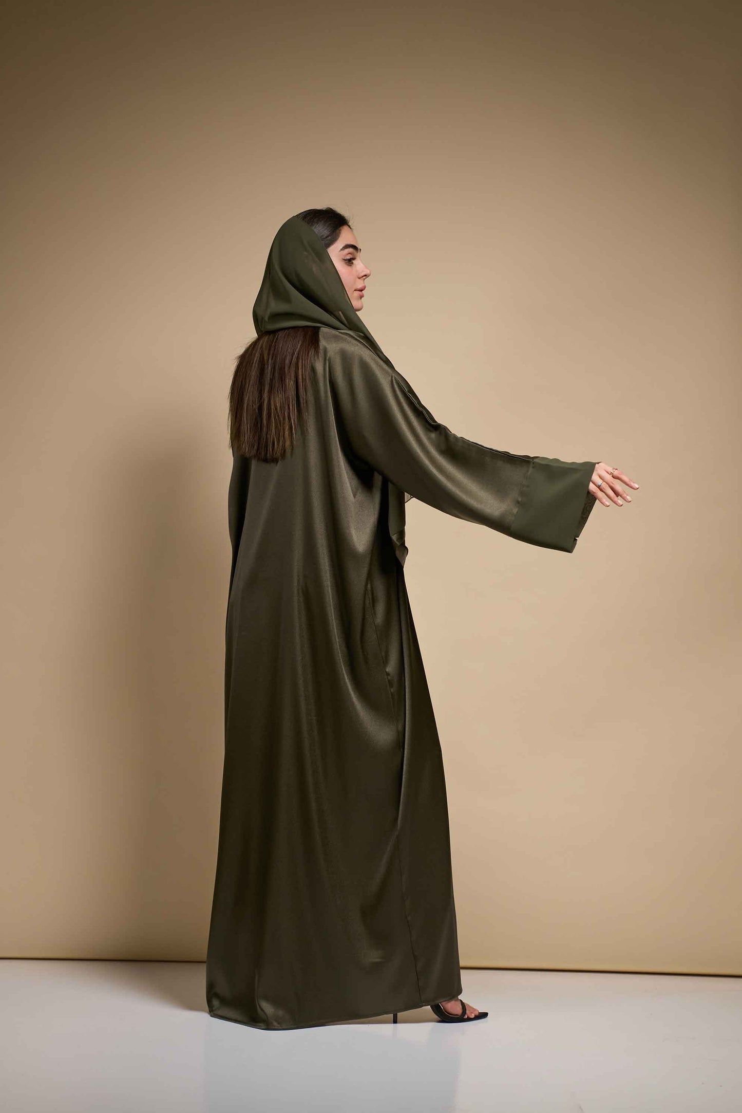 Olive Abaya