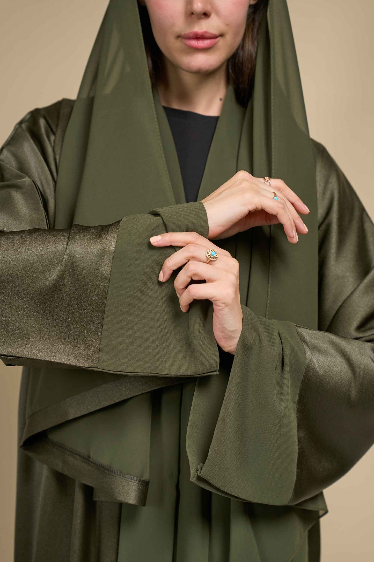 Olive Abaya